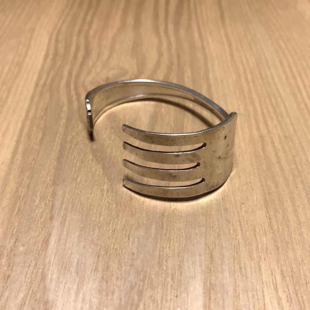Fork Bangle No.2563