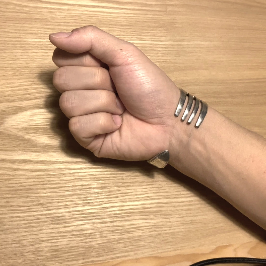 Fork Bangle No.2568