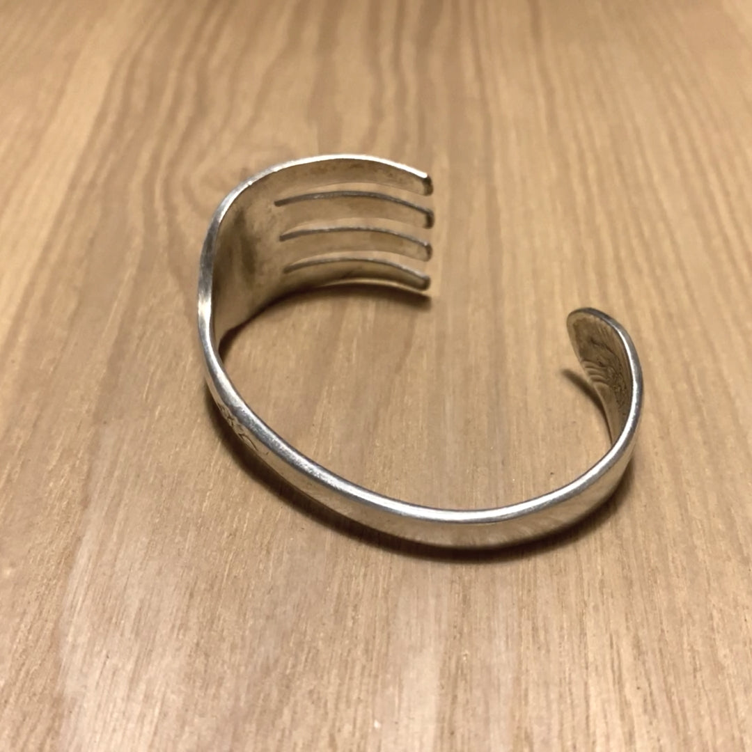 Fork Bangle No.2569
