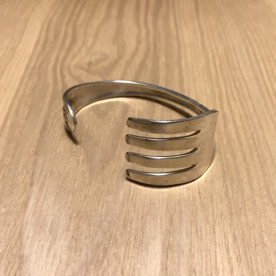 Fork Bangle No.2569