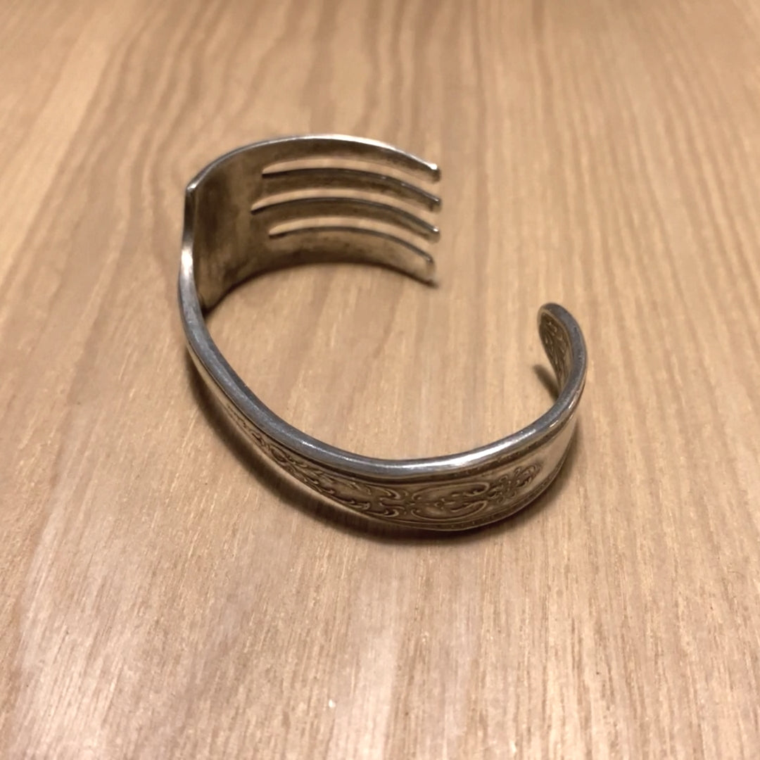 Fork Bangle No.2580