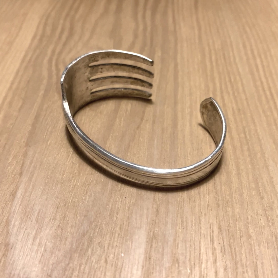 Fork Bangle No.2582