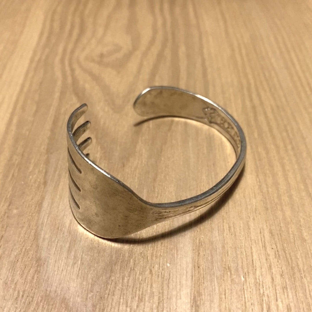 Fork Bangle No.2609