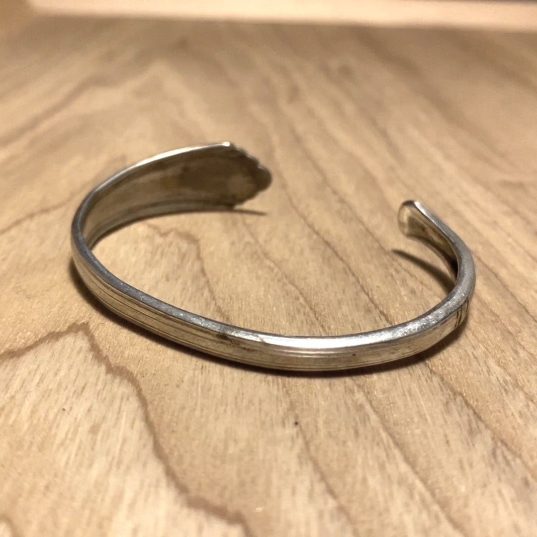 Spoon Bangle No.2972