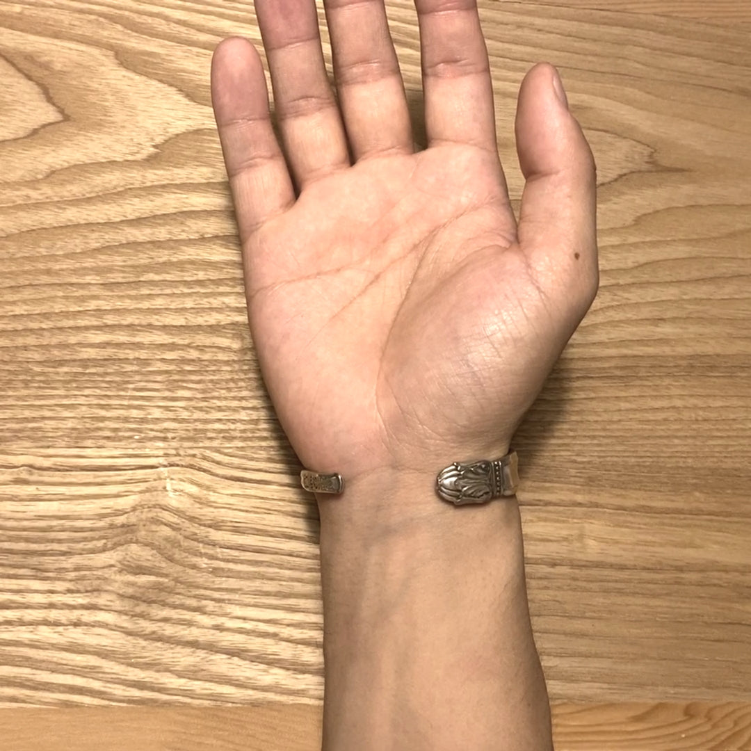 Spoon Bangle No.2988