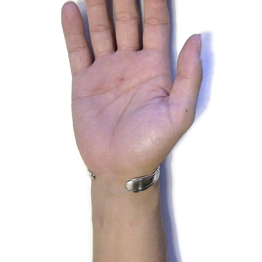 Spoon Bangle No.8060