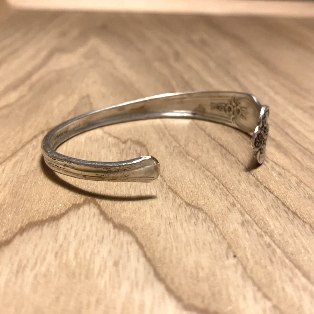Spoon Bangle No.3001