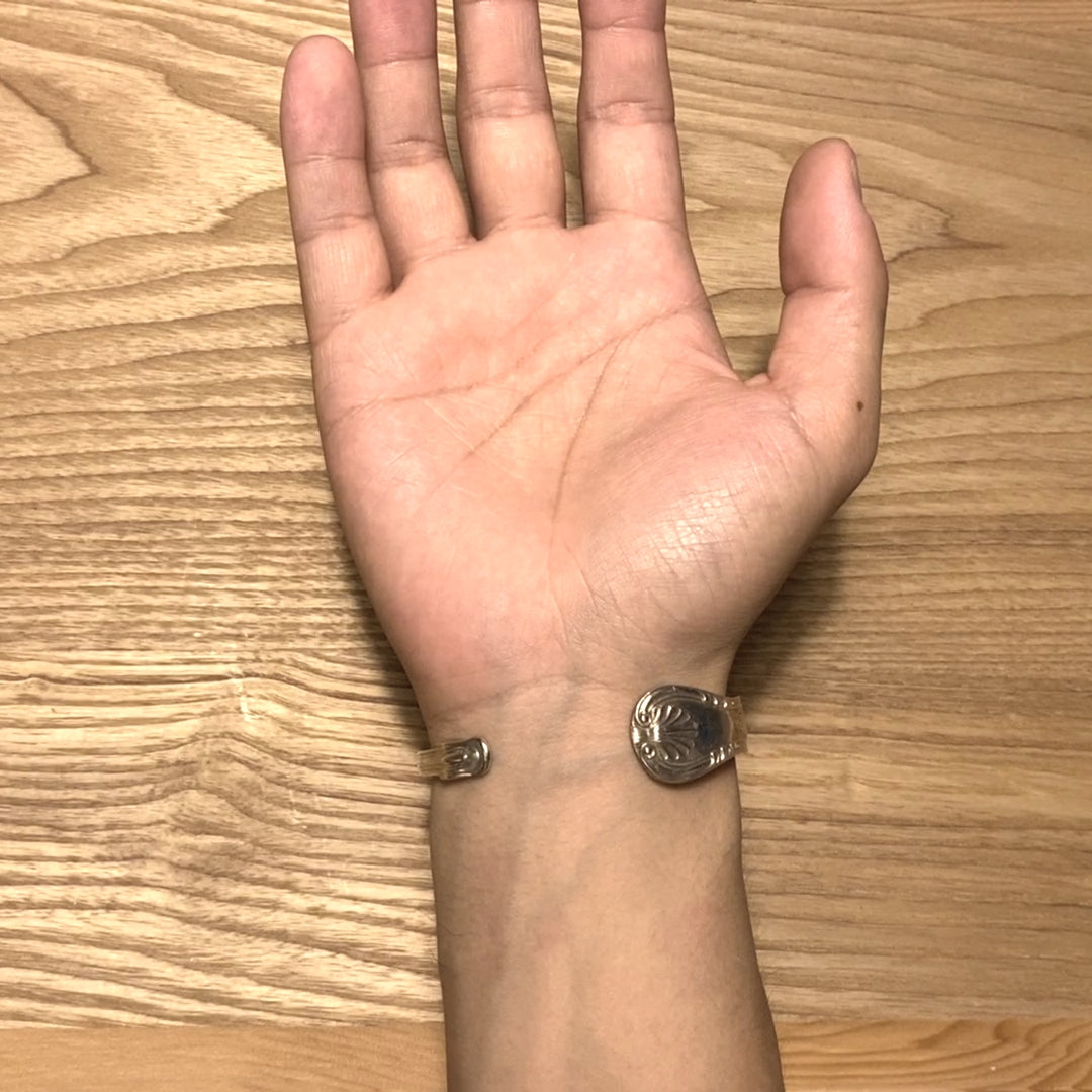 Spoon Bangle No.3005