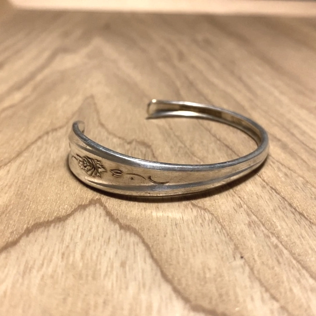 Spoon Bangle No.3020