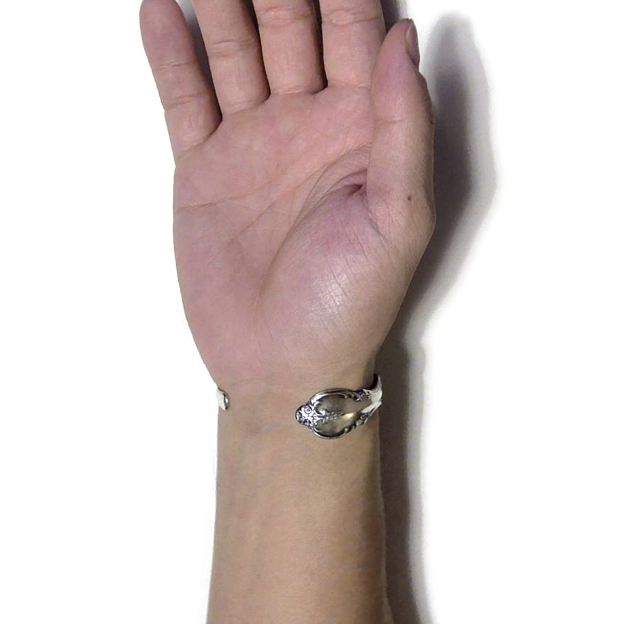 Spoon Bangle No.8150