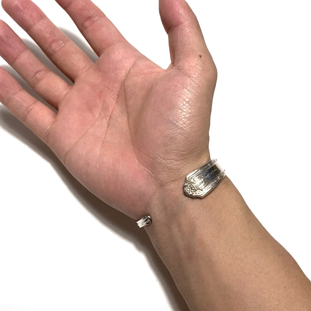 Spoon Bangle No.4727