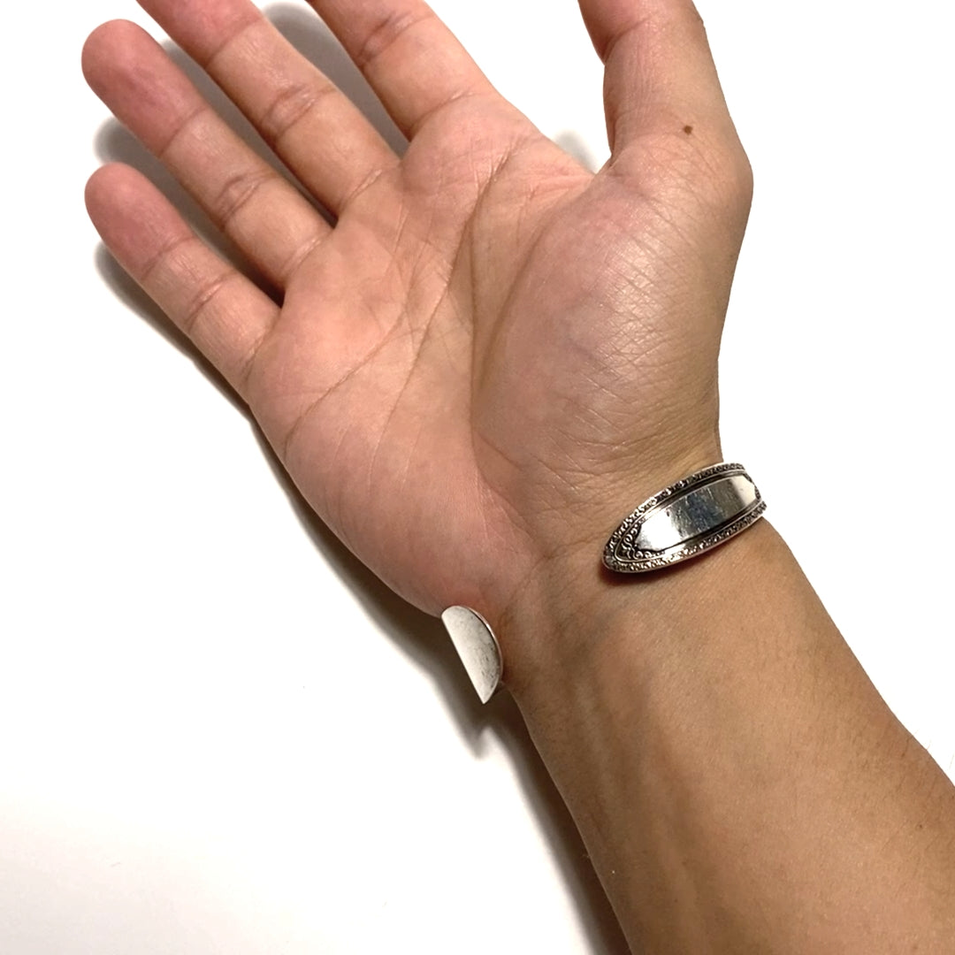 Butter Knife Bangle No.4745
