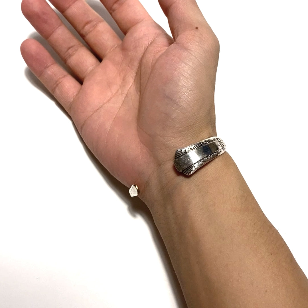 Spoon Bangle No.4757