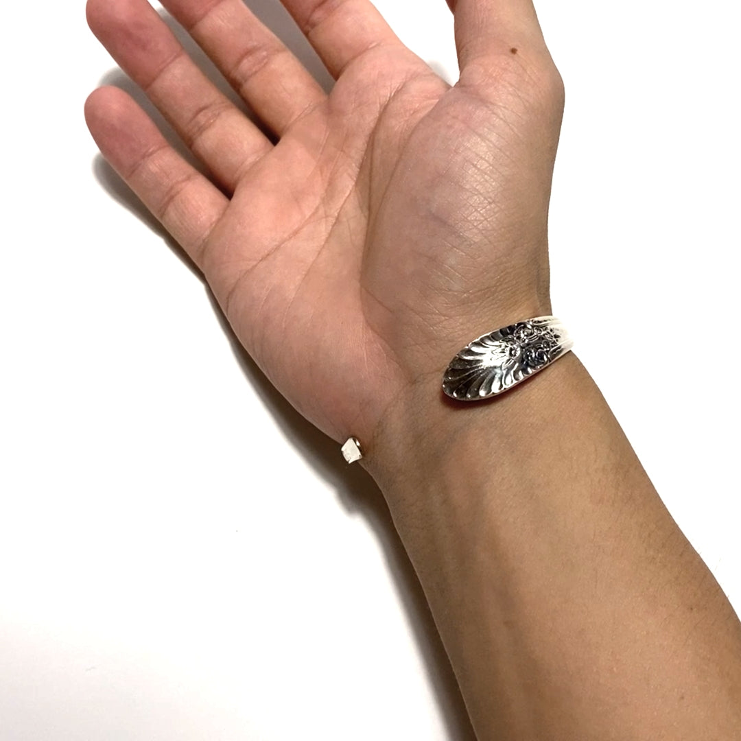 Spoon Bangle No.4759