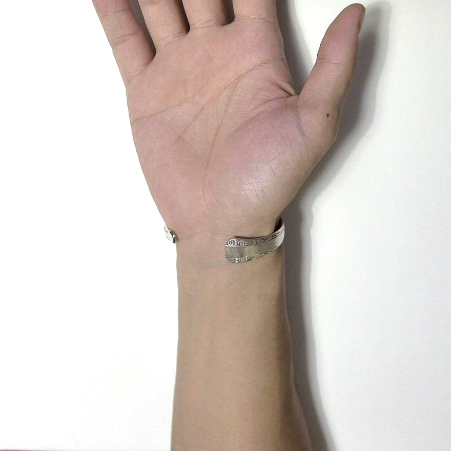 Spoon Bangle No.4811