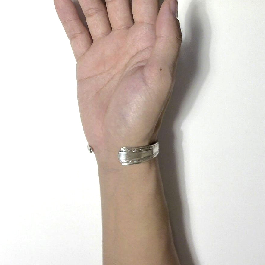 Spoon Bangle No.4884