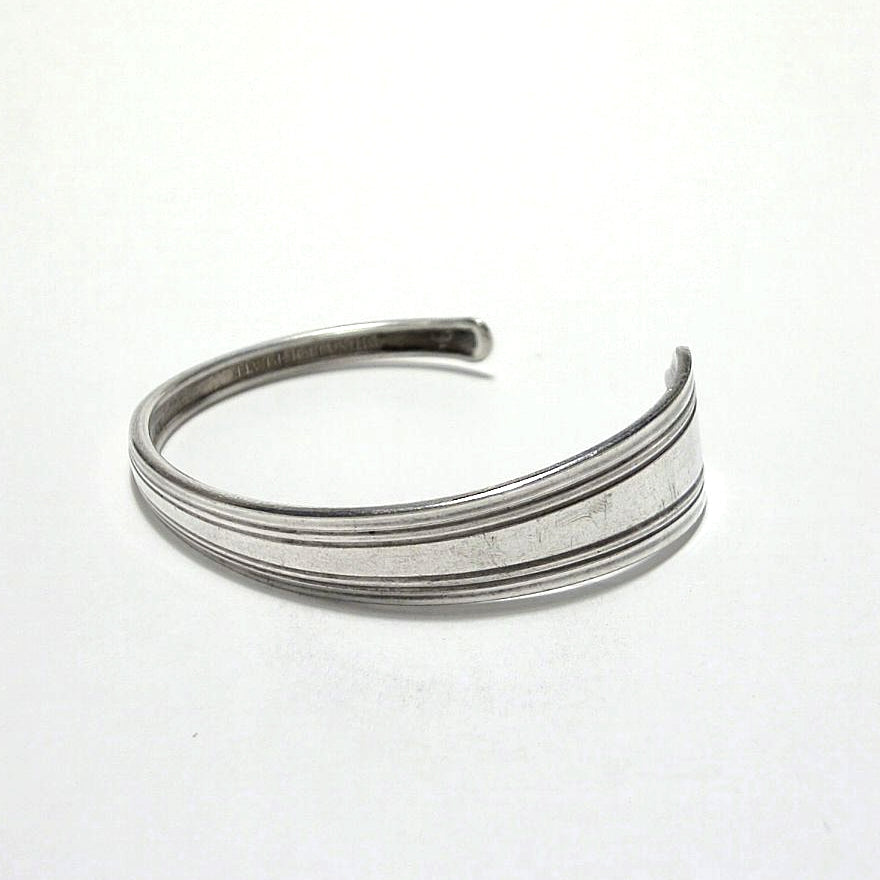 Spoon Bangle No.4901