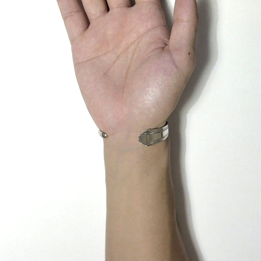 Spoon Bangle No.4901