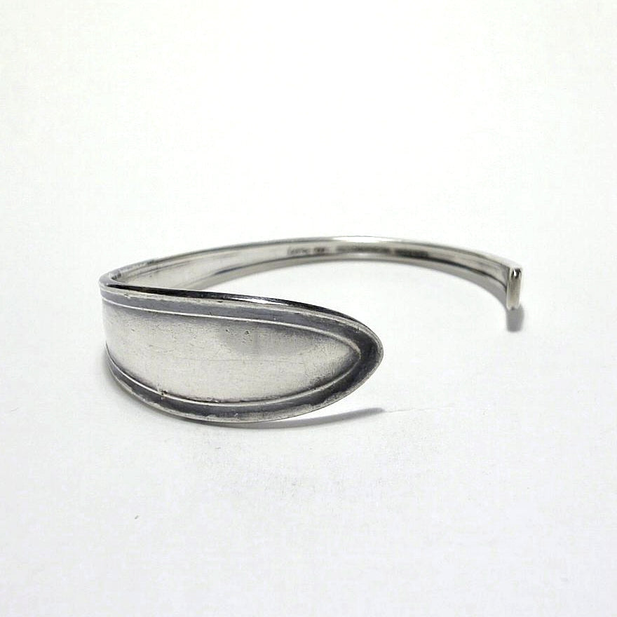 Spoon Bangle No.4904