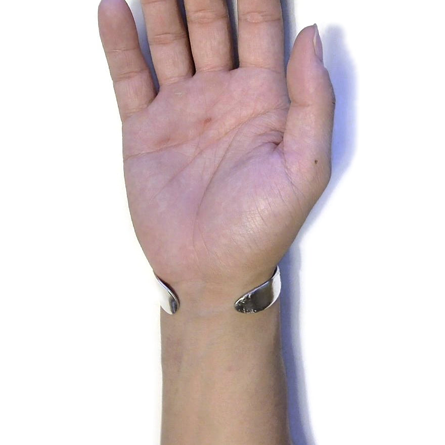 Butter Knife Bangle No.8074