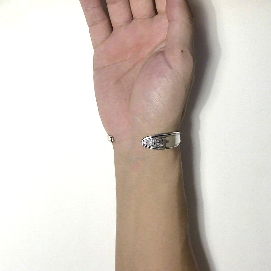 Spoon Bangle No.5368