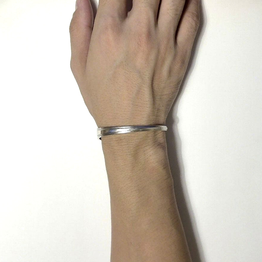 Spoon Bangle No.5372