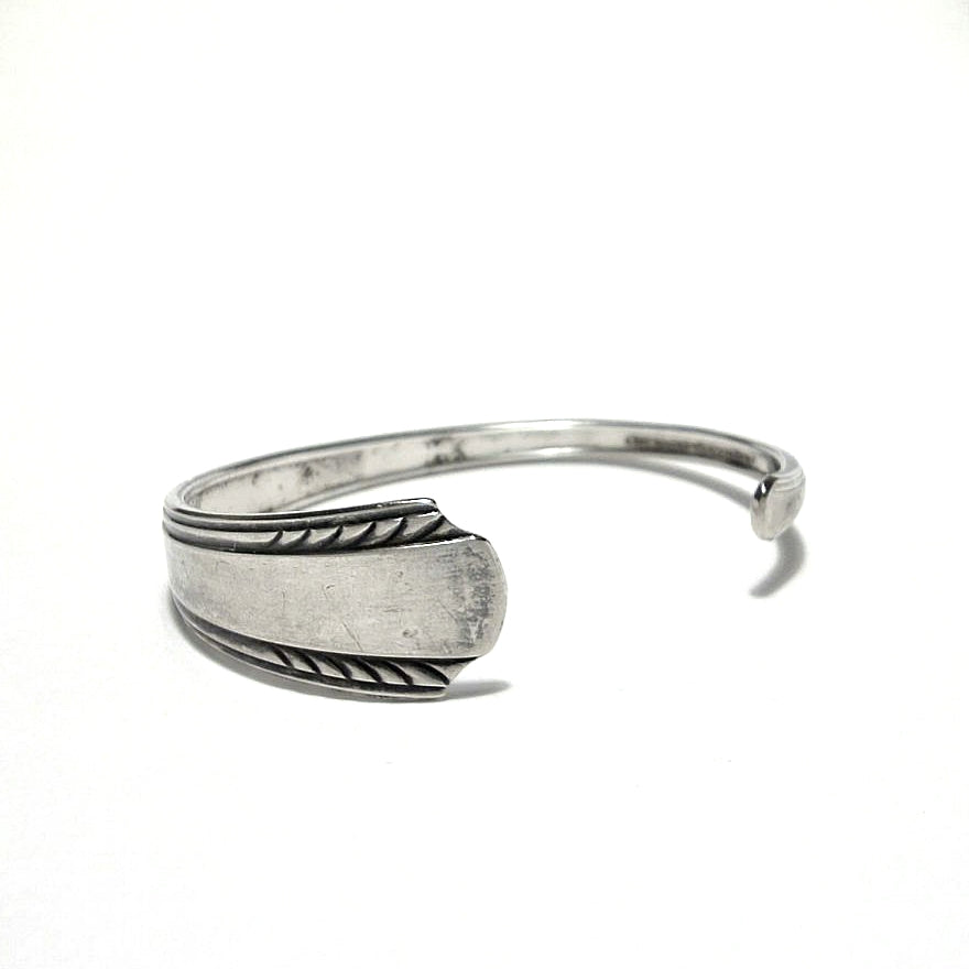 Spoon Bangle No.5384