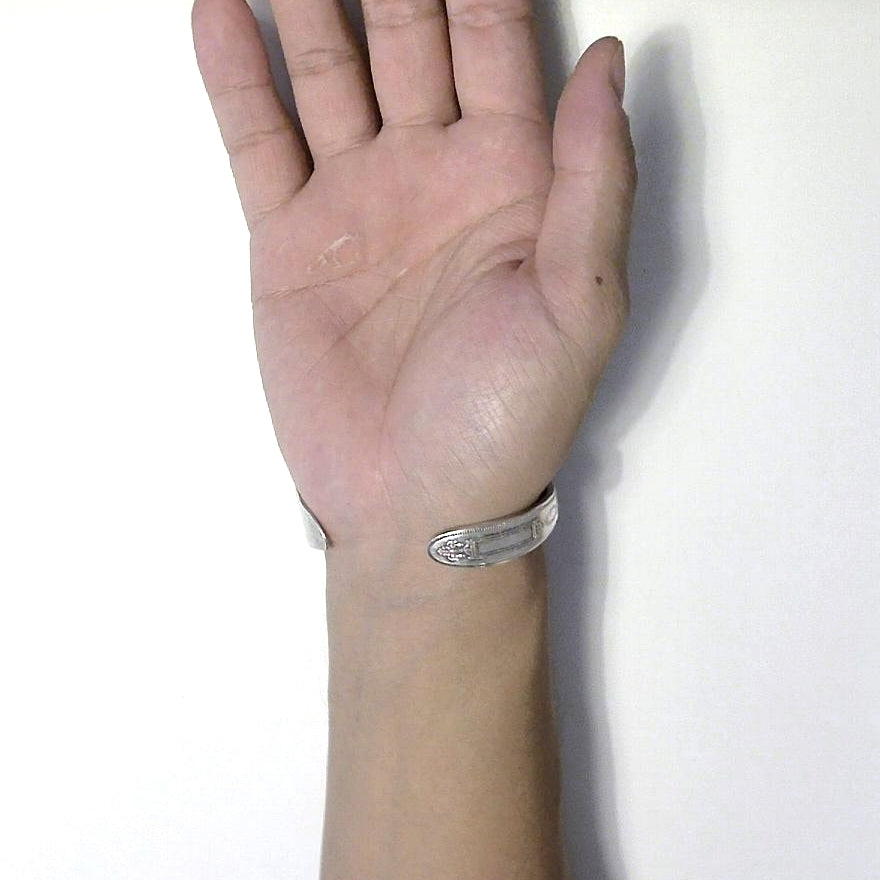 Butter Knife Bangle No.5393