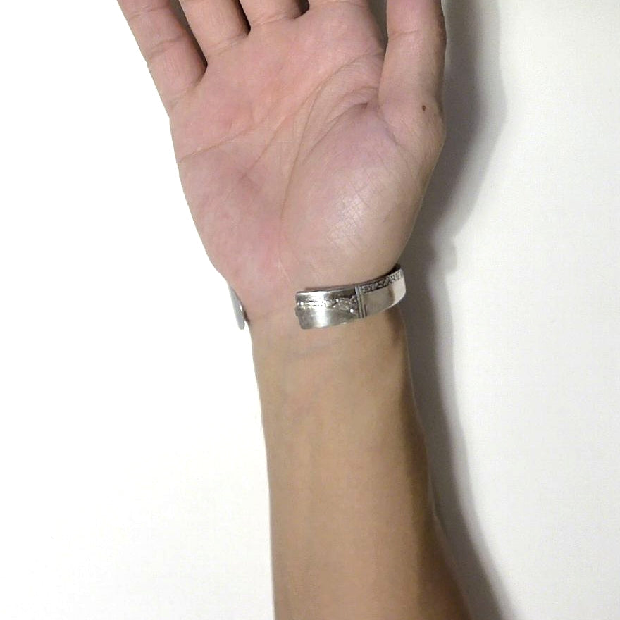 Butter Knife Bangle No.5409
