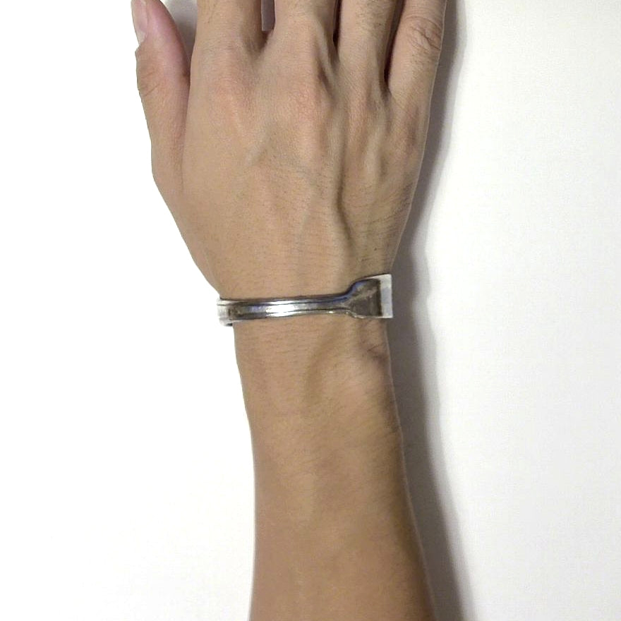 Butter Knife Bangle No.5410