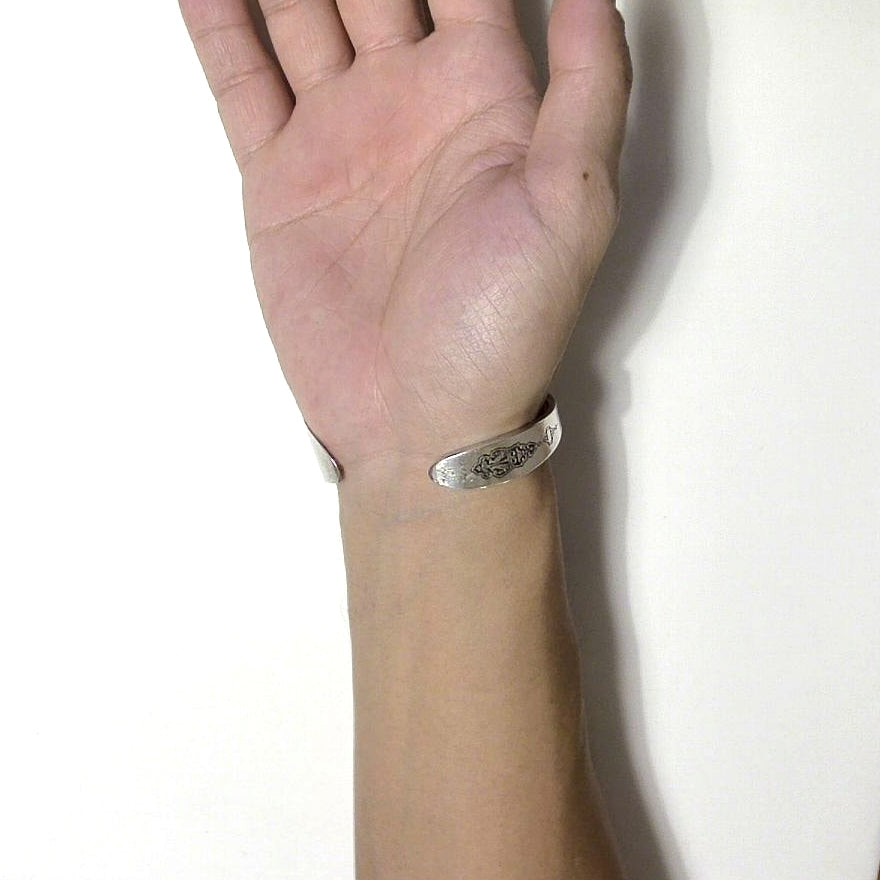 Butter Knife Bangle No.5425