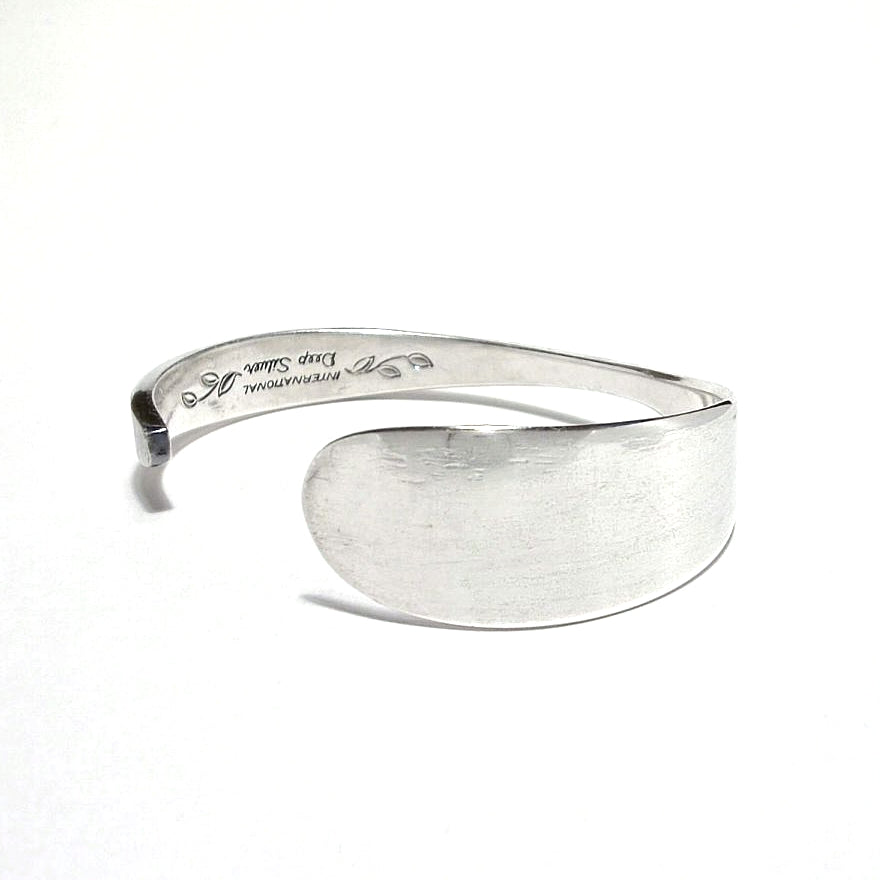 Butter Knife Bangle No.5432
