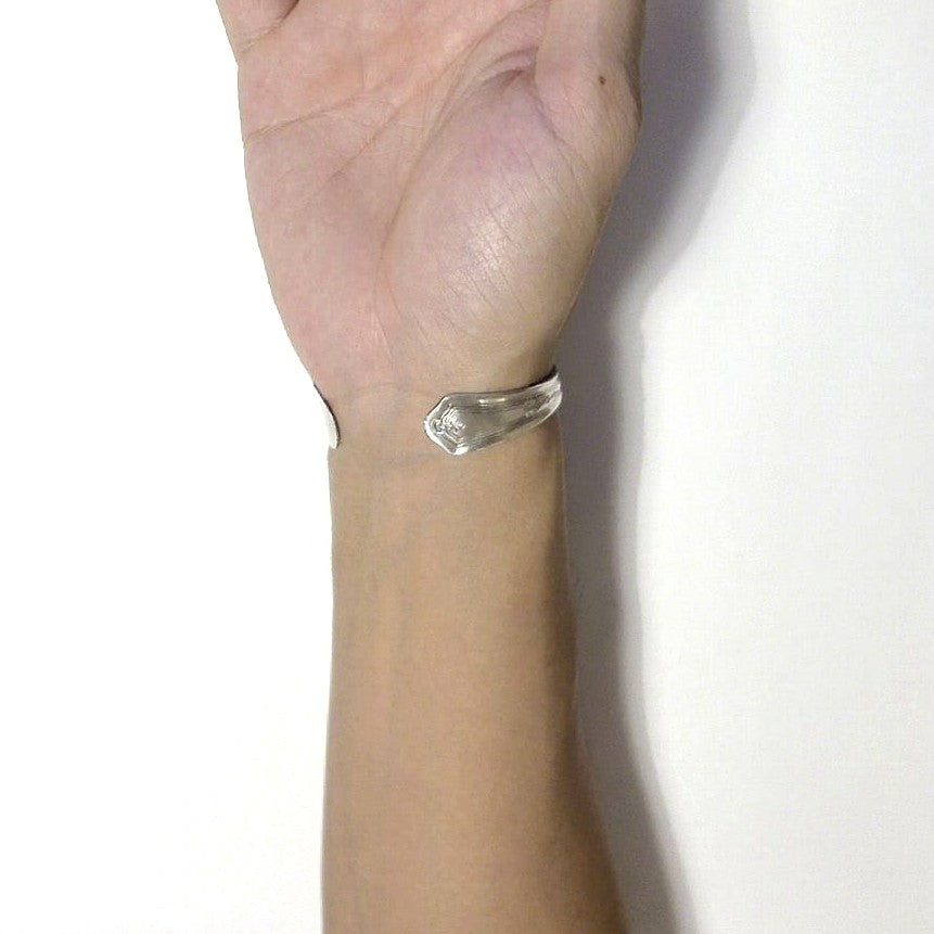 Butter Knife Bangle No.5435