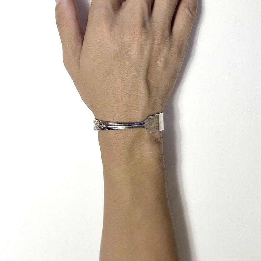 Butter Knife Bangle No.5452