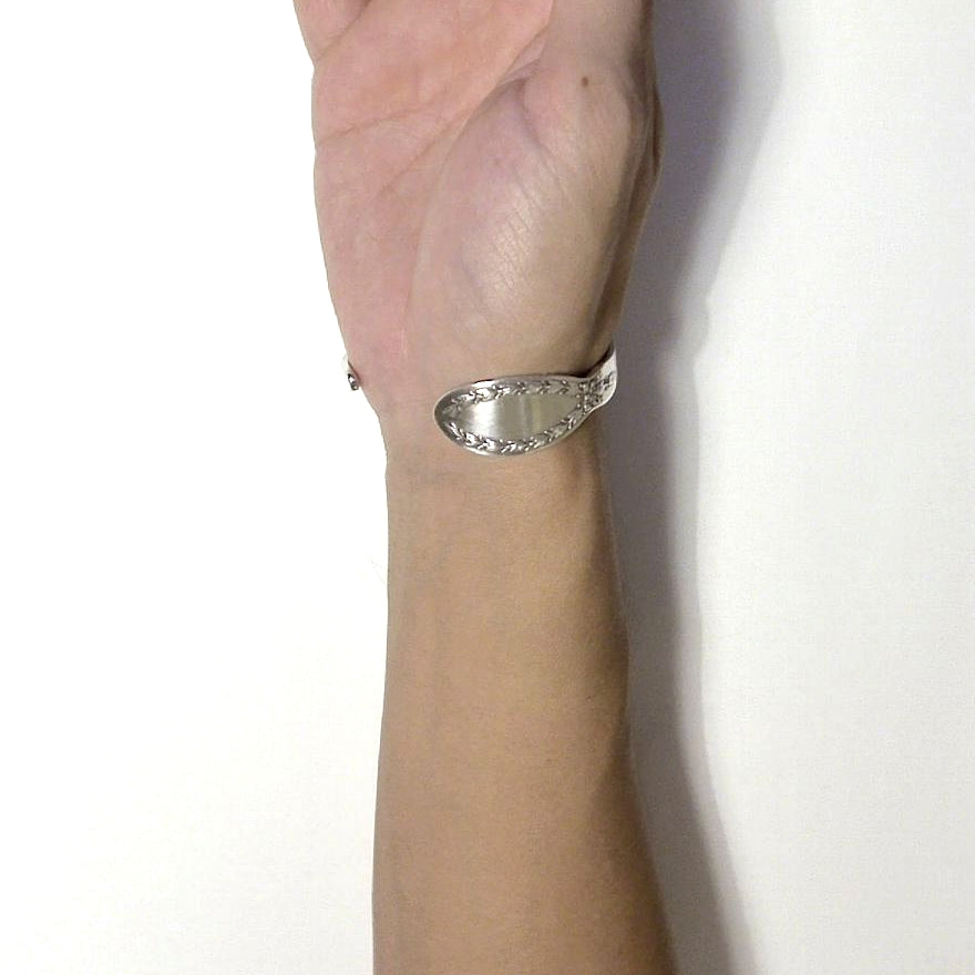 Spoon Bangle No.5457