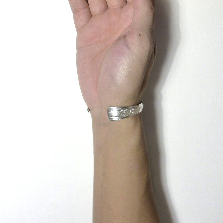 Spoon Bangle No.5478