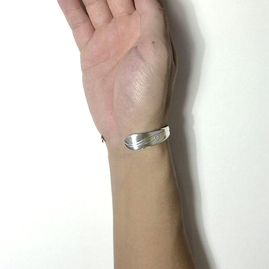 Spoon Bangle No.5493