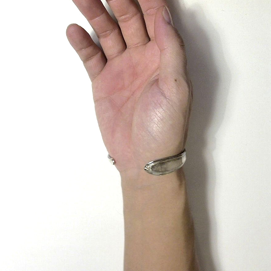 Spoon Bangle No.5793