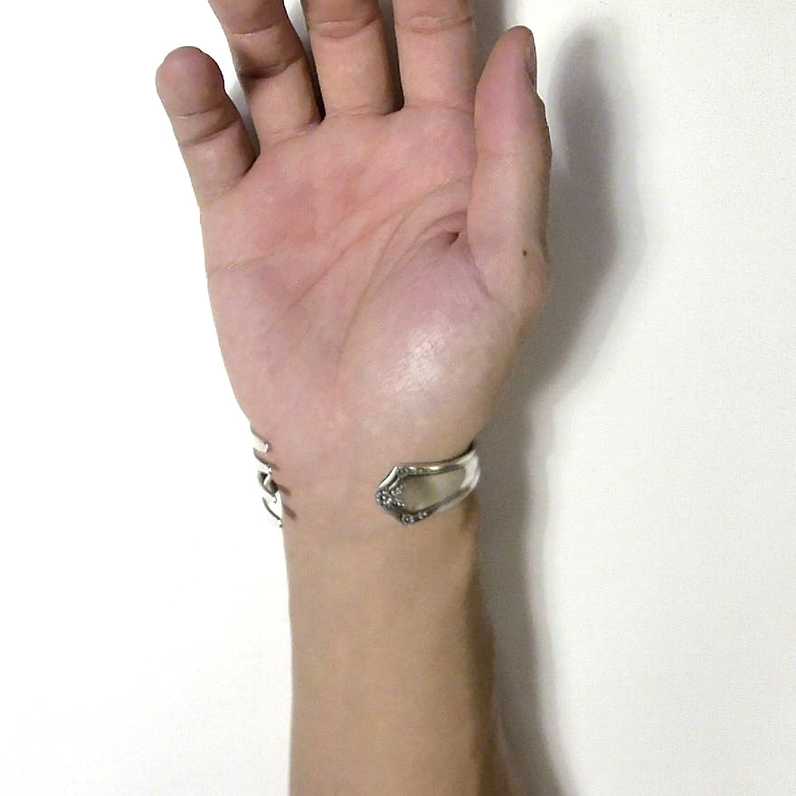 Fork Bangle No.5824