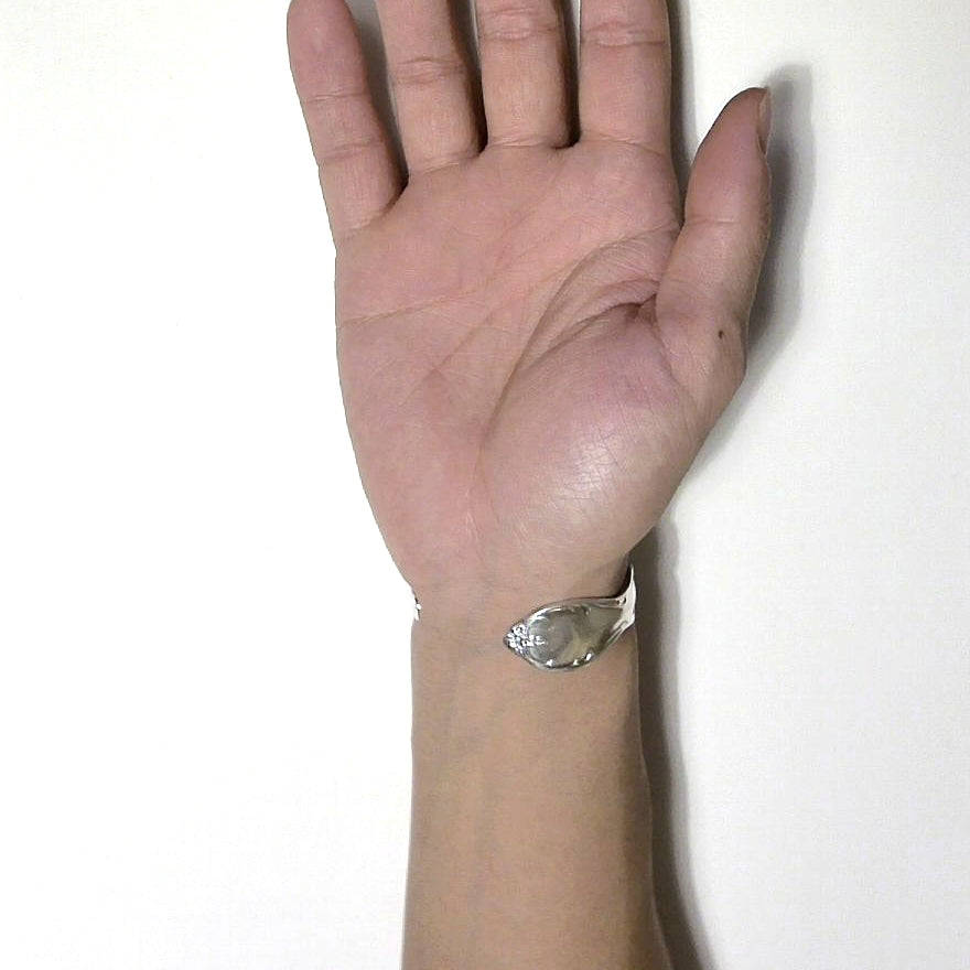 Spoon Bangle No.6335