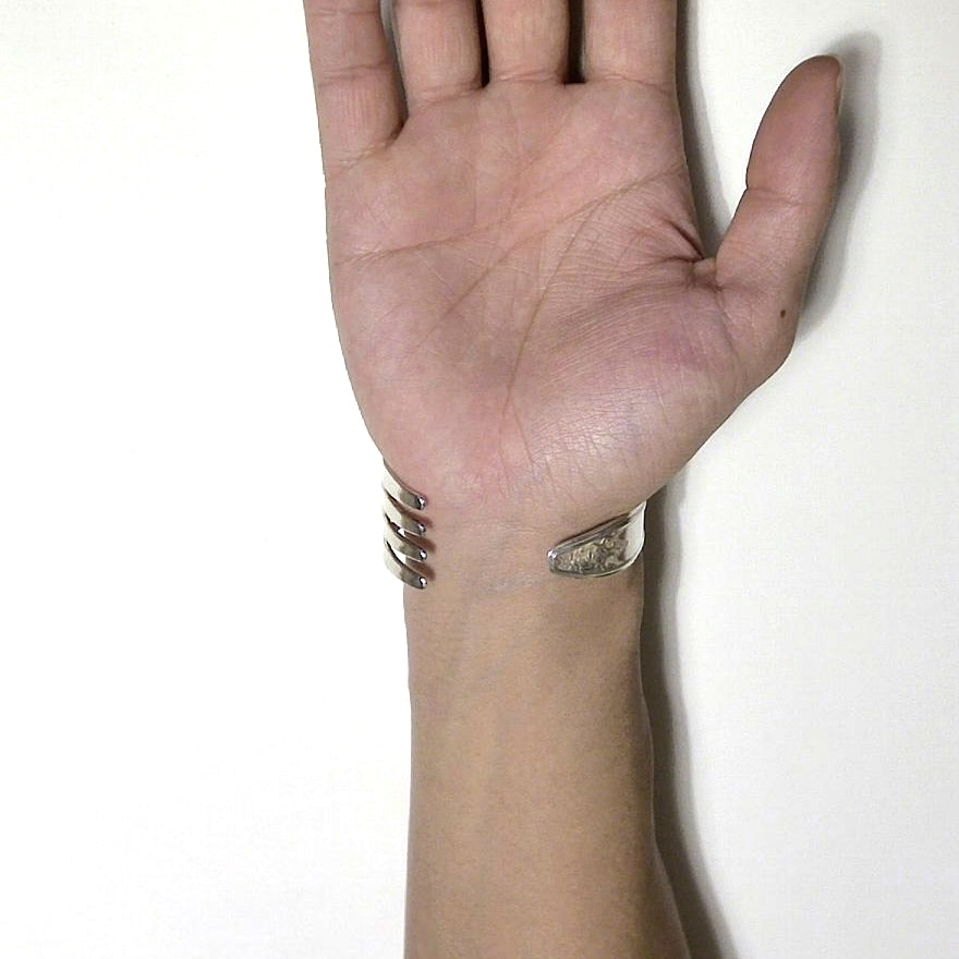 Fork Bangle No.6349