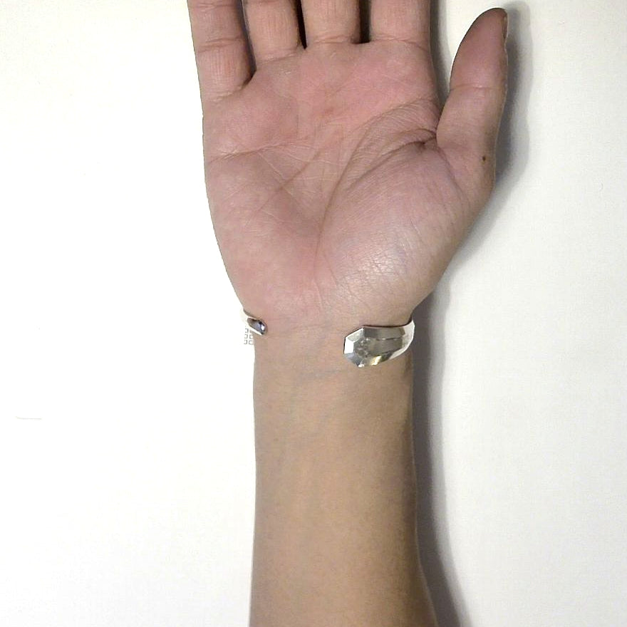 Spoon Bangle No.6388