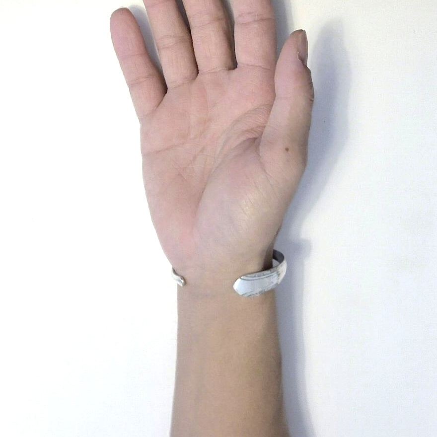 Spoon Bangle No.6408