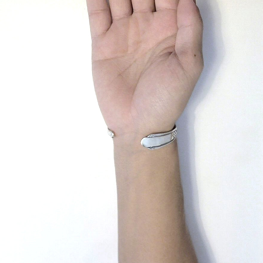 Spoon Bangle No.6413