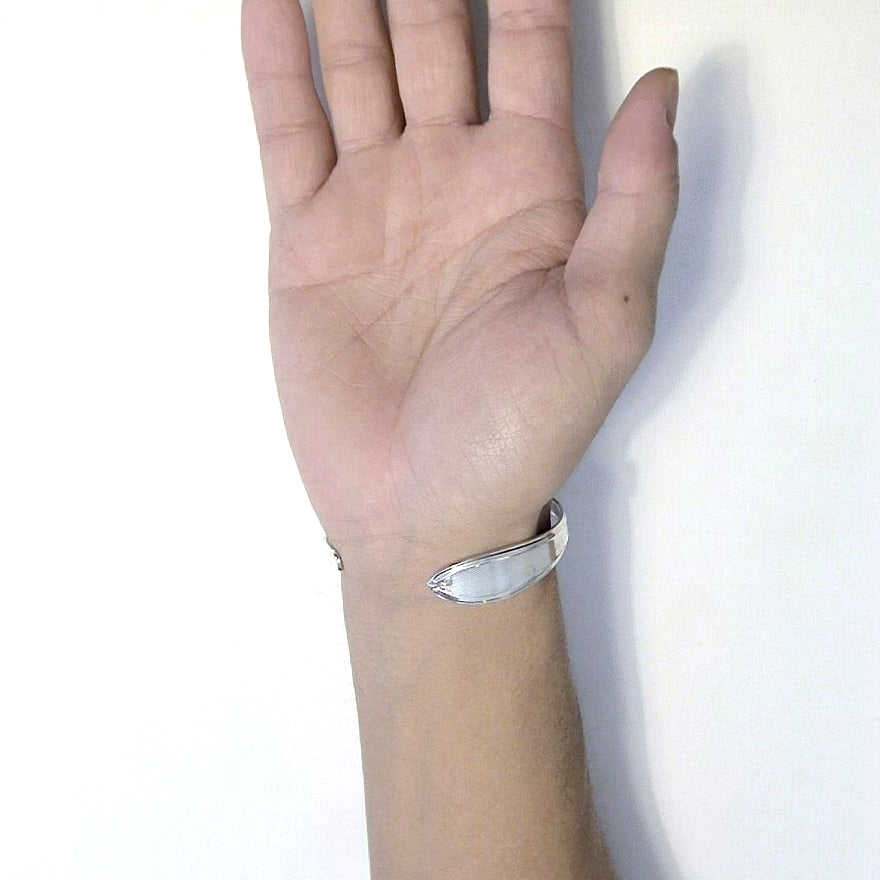 Spoon Bangle No.6428