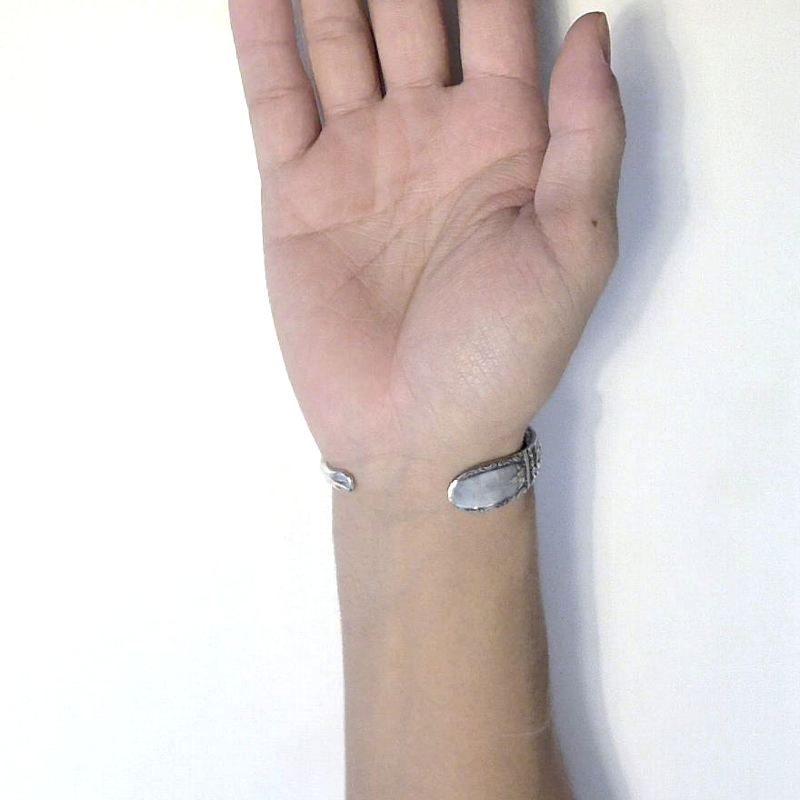 Spoon Bangle No.6430