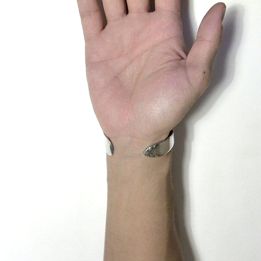 Butter Knife Bangle No.6440