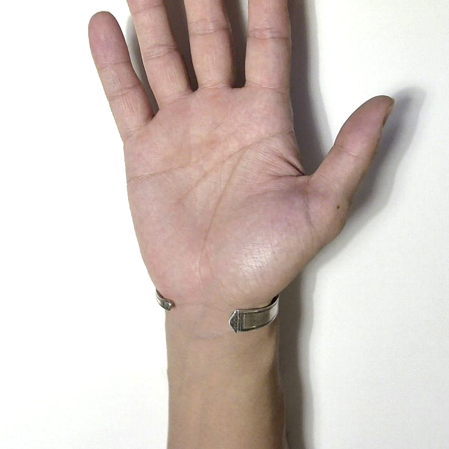 Spoon Bangle No.6886