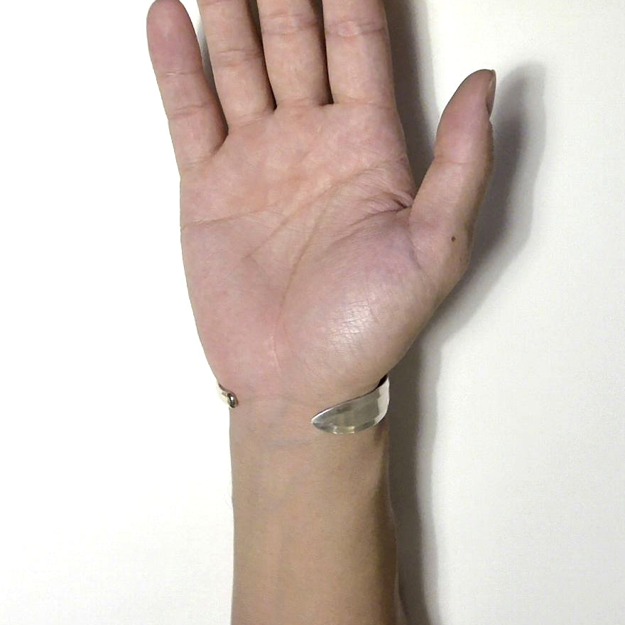 Spoon Bangle No.6902