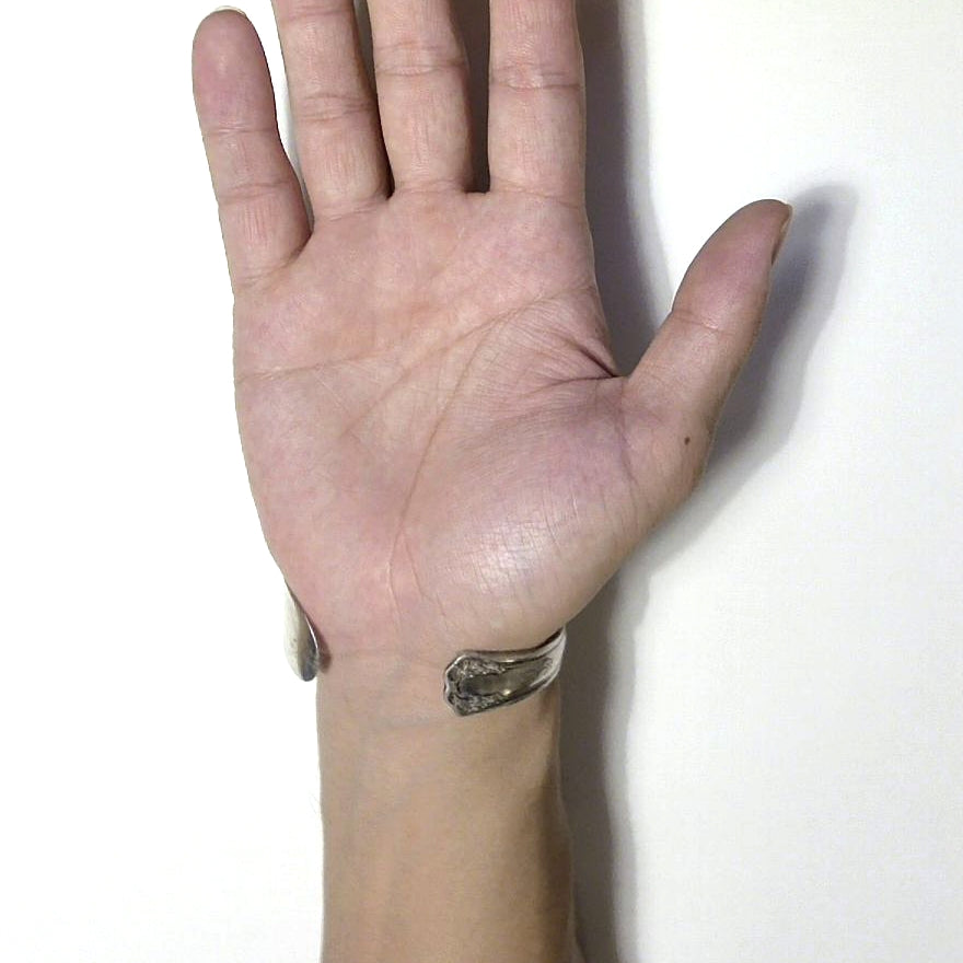 Butter Knife Bangle No.6908